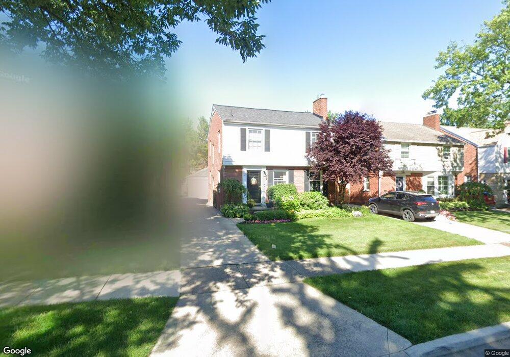 405 Moran Rd, Grosse Pointe Farms, MI 48236 - photo 1