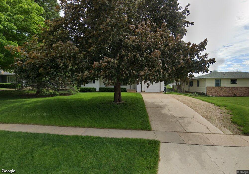 4316 Rownd St, Cedar Falls, IA 50613 - photo 1