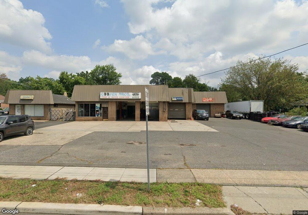 936 Washington Ave, Green Brook Township, NJ 08812 - photo 1