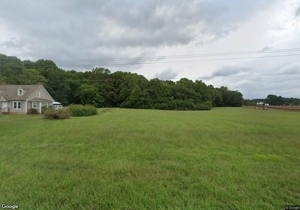 2987 Howerton Rd, Dunnsville, VA 22454 - photo 1