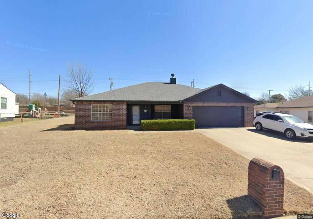 1867 N Owasso Ave, Tulsa, OK 74106 - photo 1