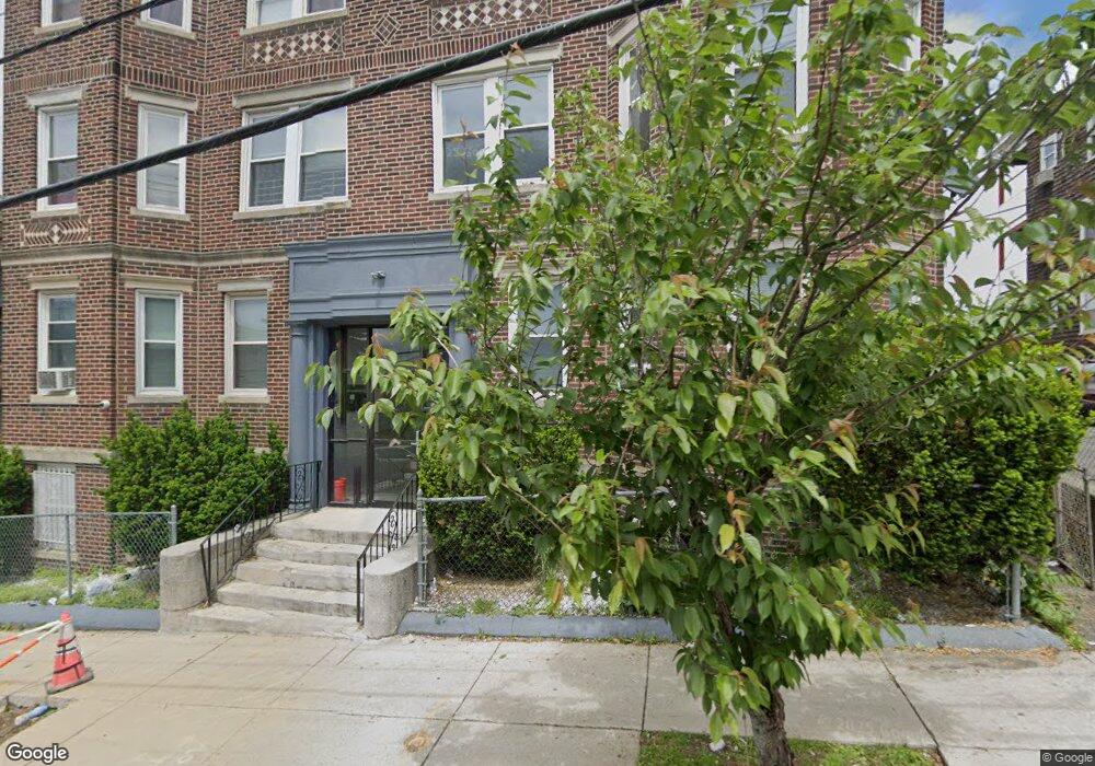 70 Bellingham St unit 70-70-10, Chelsea, MA 02150 - photo 1