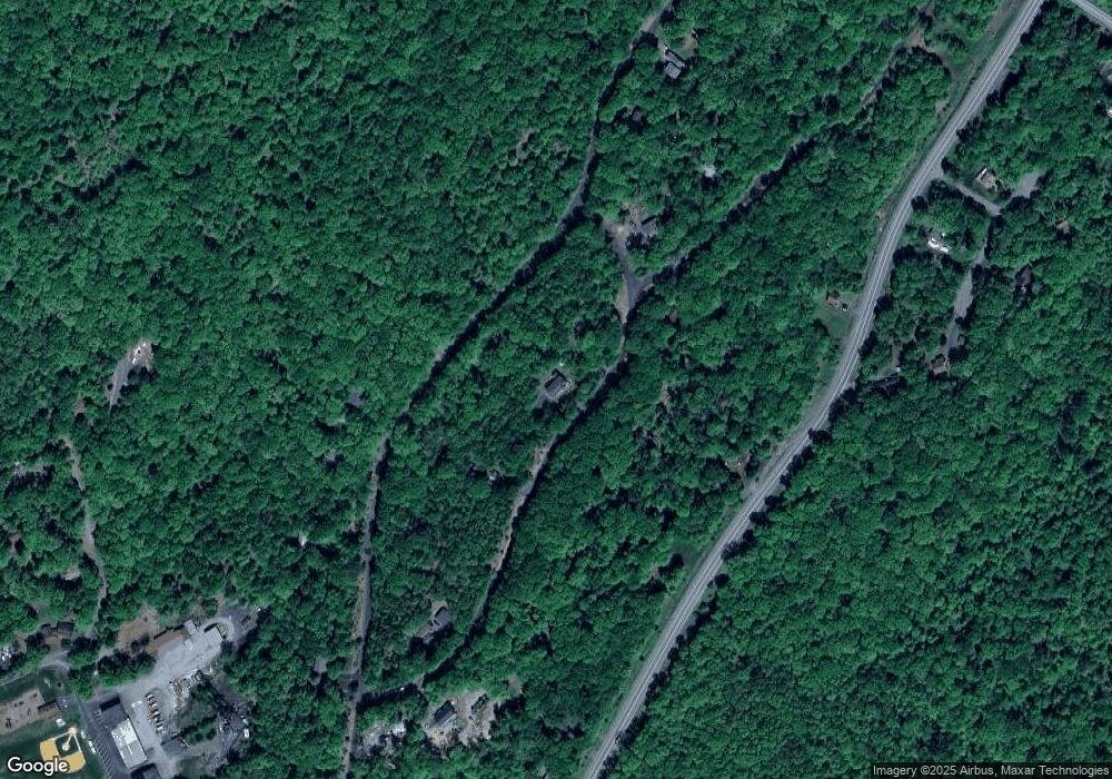 1037 Wild Turkey Ln, Bushkill, PA 18324 - photo 1