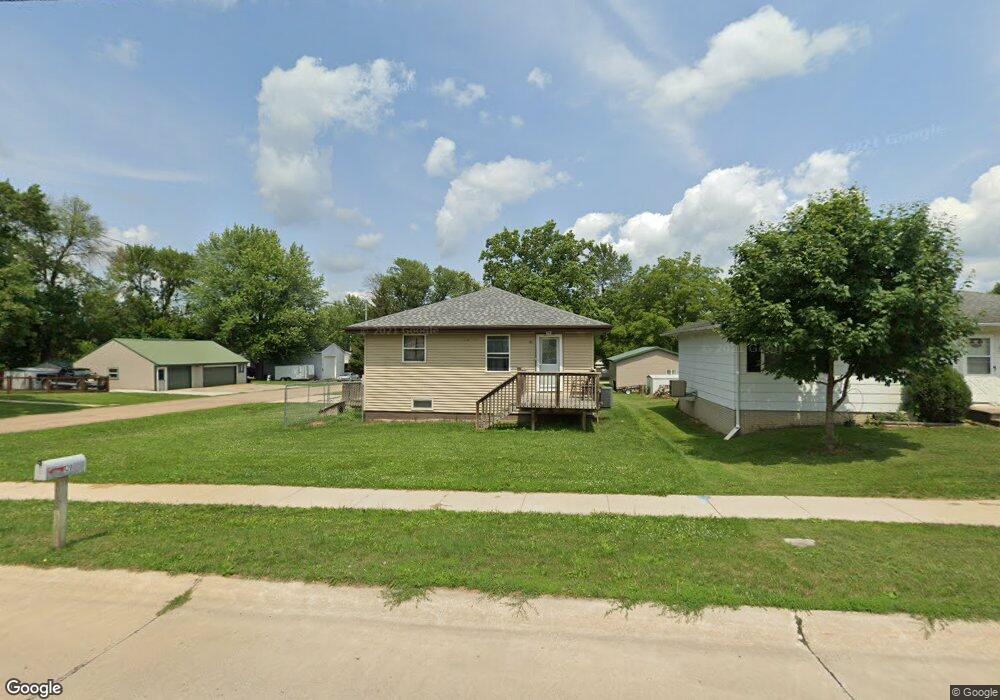 120 Main St, Center Point, IA 52213 - photo 1