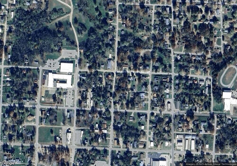 103 N Elm St, Dixon, MO 65459 - photo 1