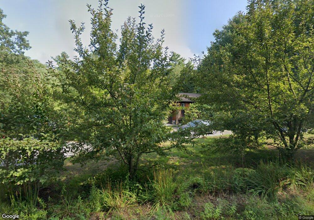 183 Litchfield Rd, Londonderry, NH 03053 - photo 1