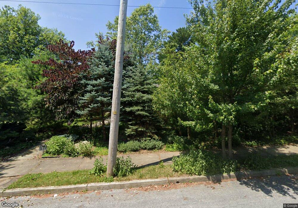 208 N Marshall St, Allentown, PA 18104 - photo 1