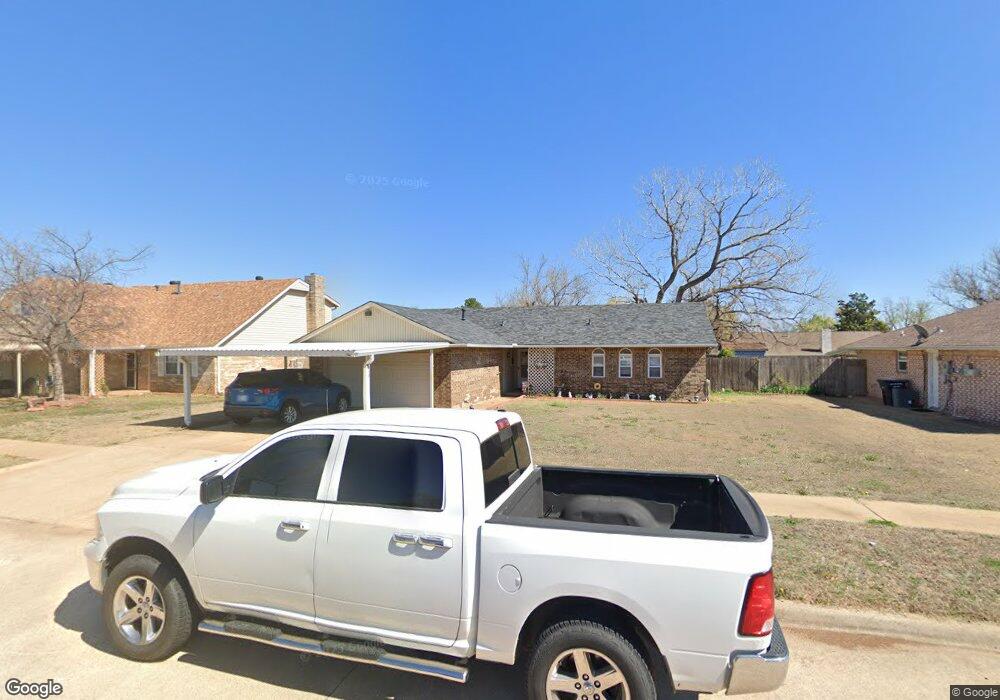 612 N Avery Place, Moore, OK 73160 - photo 1