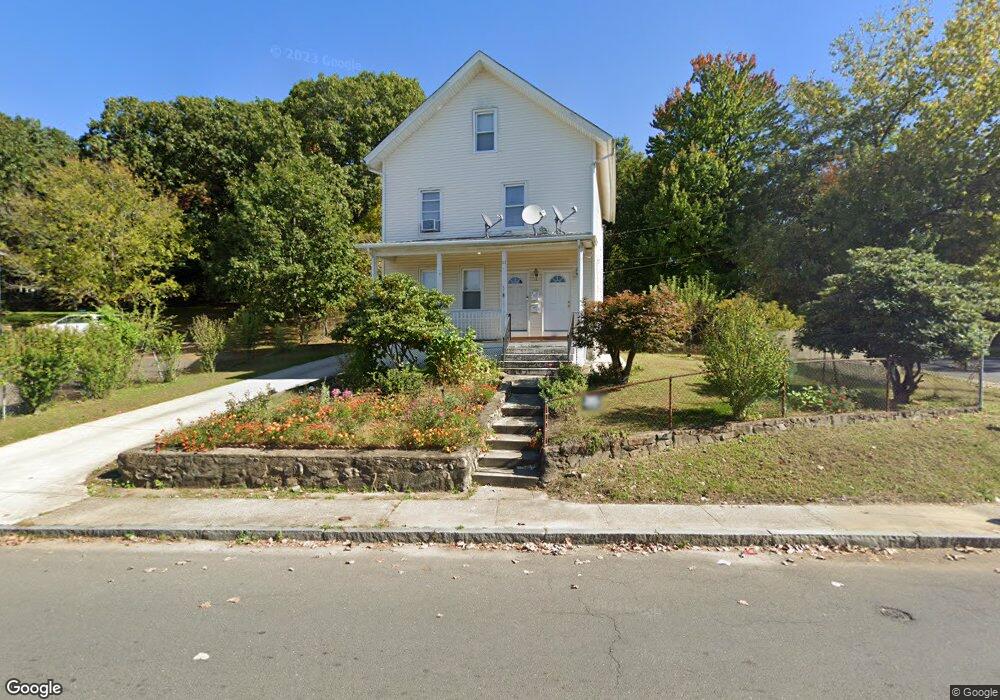 123 Sylvan Ave, Waterbury, CT 06706 - photo 1