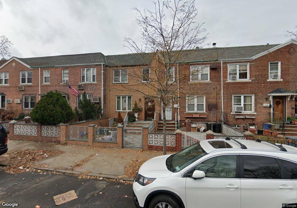 2124 81st St, East Elmhurst, NY 11370 - photo 1