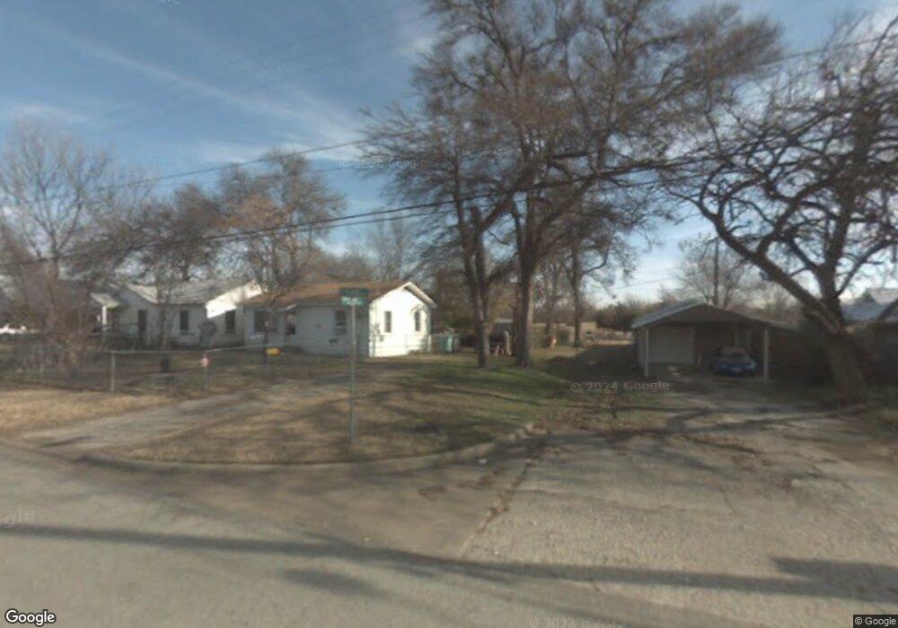 1601 N Hoard Ave, Sherman, TX 75090 - photo 1