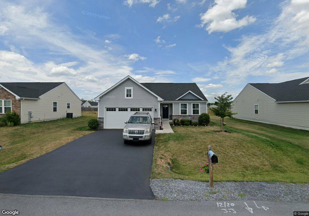 51 Bindweed Ct, Bunker Hill, WV 25413 - photo 1