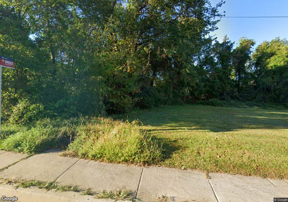 9902 River Rd, Potomac, MD 20854 - photo 1