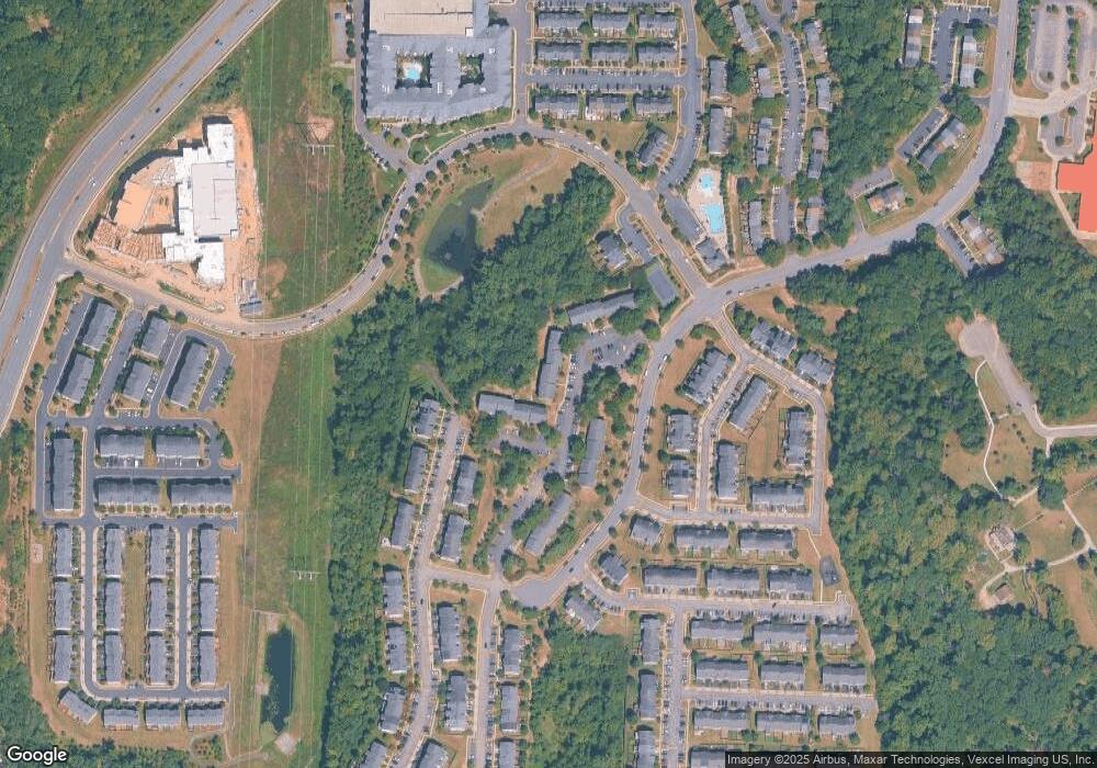 15564 Horseshoe Ln unit 564, Woodbridge, VA 22191 - photo 1