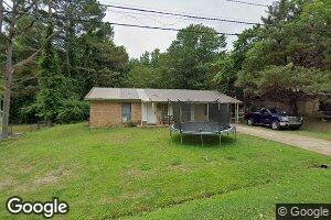 311 W Valley Dr, Pontotoc, MS 38863
