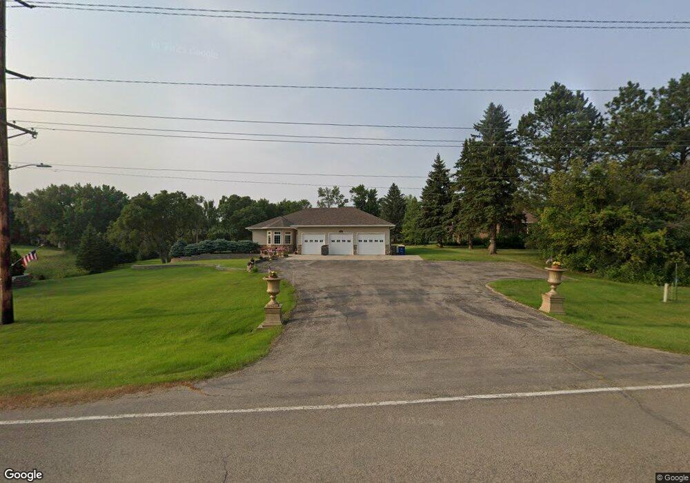 1901 3rd St SE, Jamestown, ND 58401 - photo 1