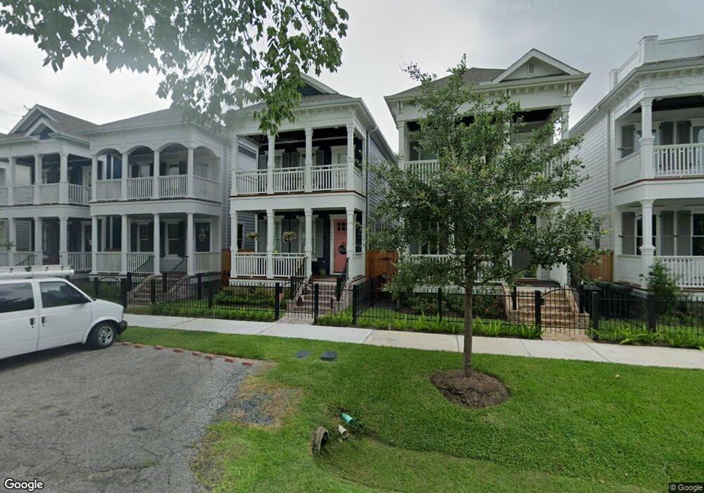 728 Ashland St, Houston, TX 77007 - photo 1