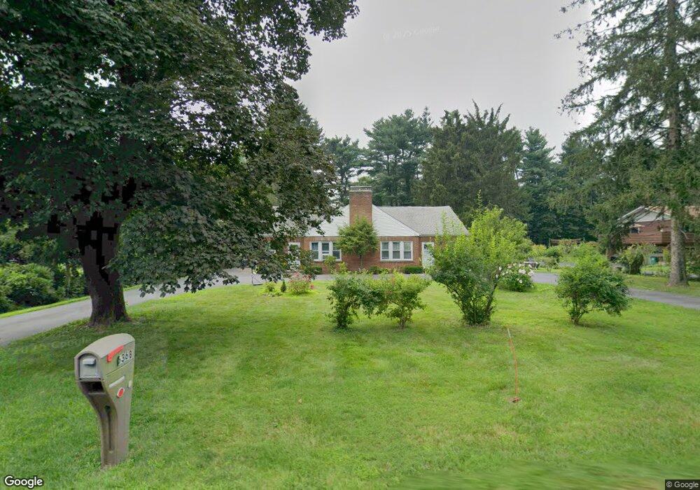 636 Vassar Rd, Poughkeepsie, NY 12603 - photo 1