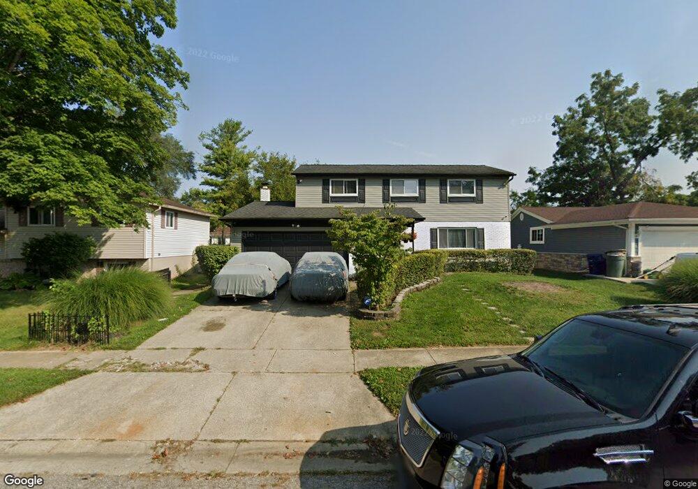 1372 Clydesdale Ave, Columbus, OH 43229 - photo 1