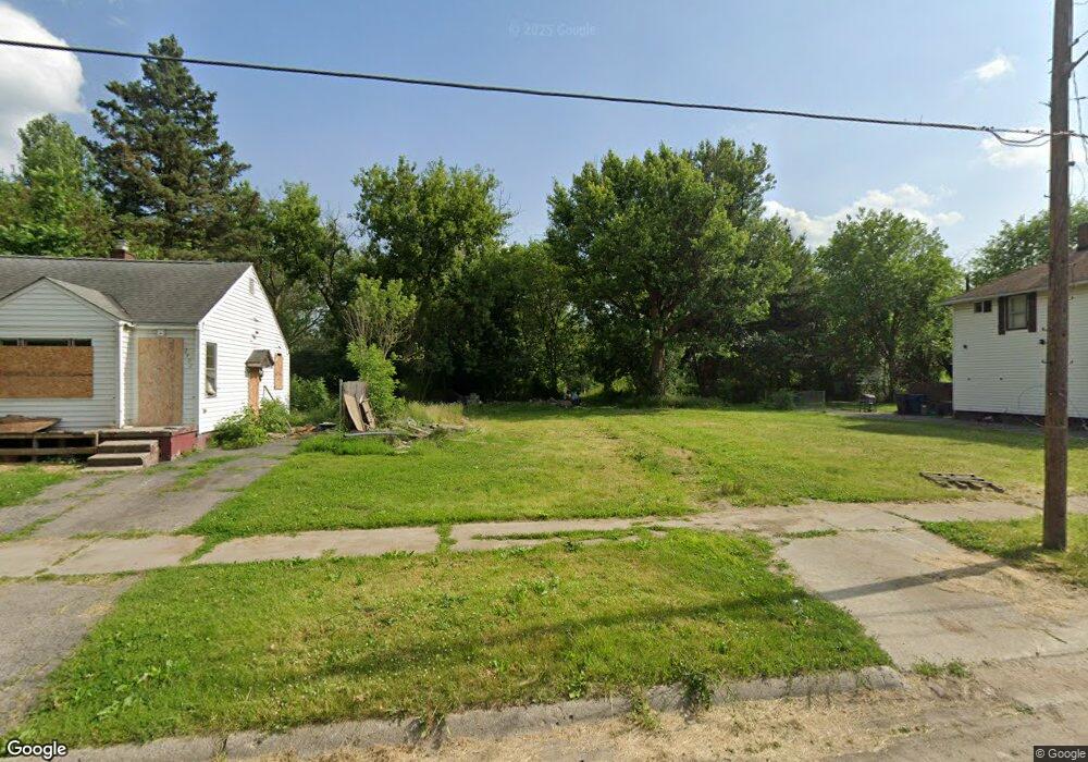 2332 Bennett Ave, Flint, MI 48506 - photo 1