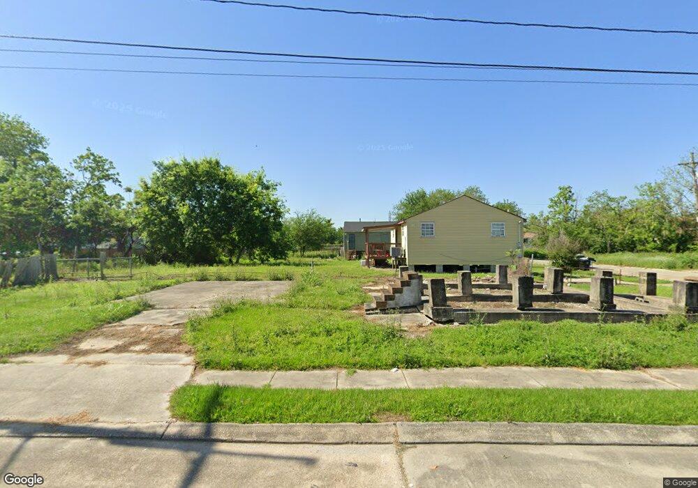 2921 Clouet St, New Orleans, LA 70126 - photo 1