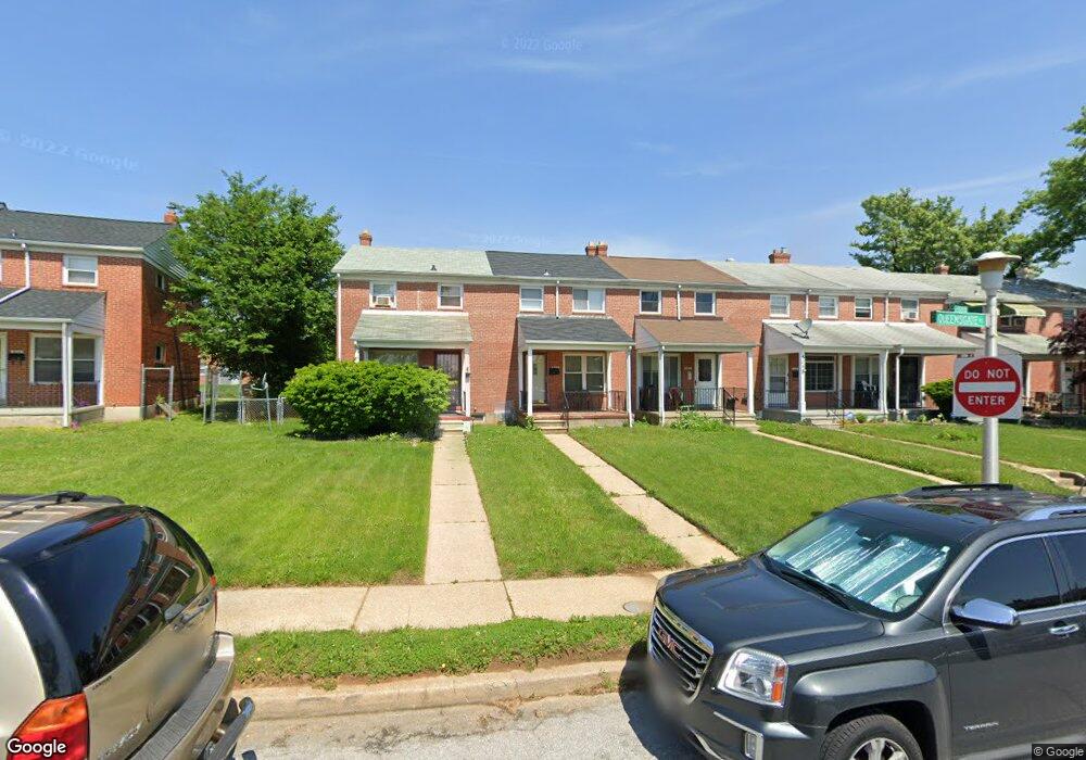 510 Queensgate Rd, Baltimore, MD 21229 - photo 1