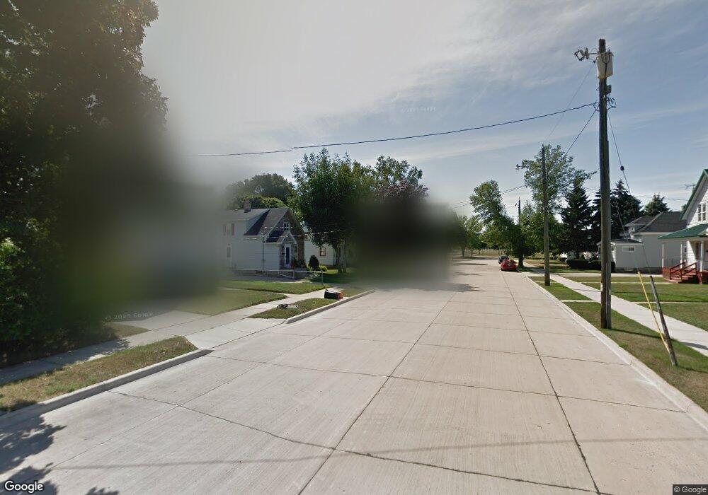 1007 N 20th St, Manitowoc, WI 54220 - photo 1