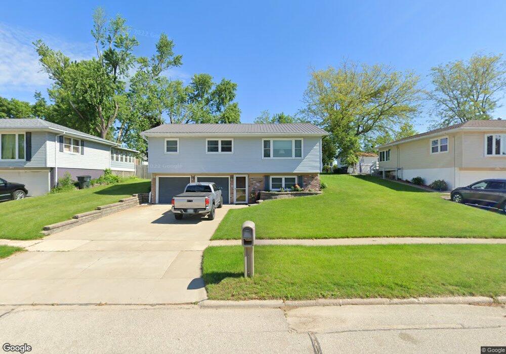 3520 Sunnydale St NW, Cedar Rapids, IA 52405 - photo 1