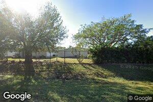 246 Poinsettia Dr, Fort Myers, FL 33905