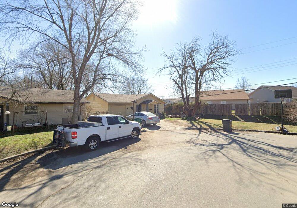 203 W Portland St, Sapulpa, OK 74066 - photo 1