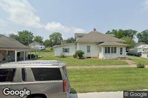 602 S Home St, Palmyra, MO 63461