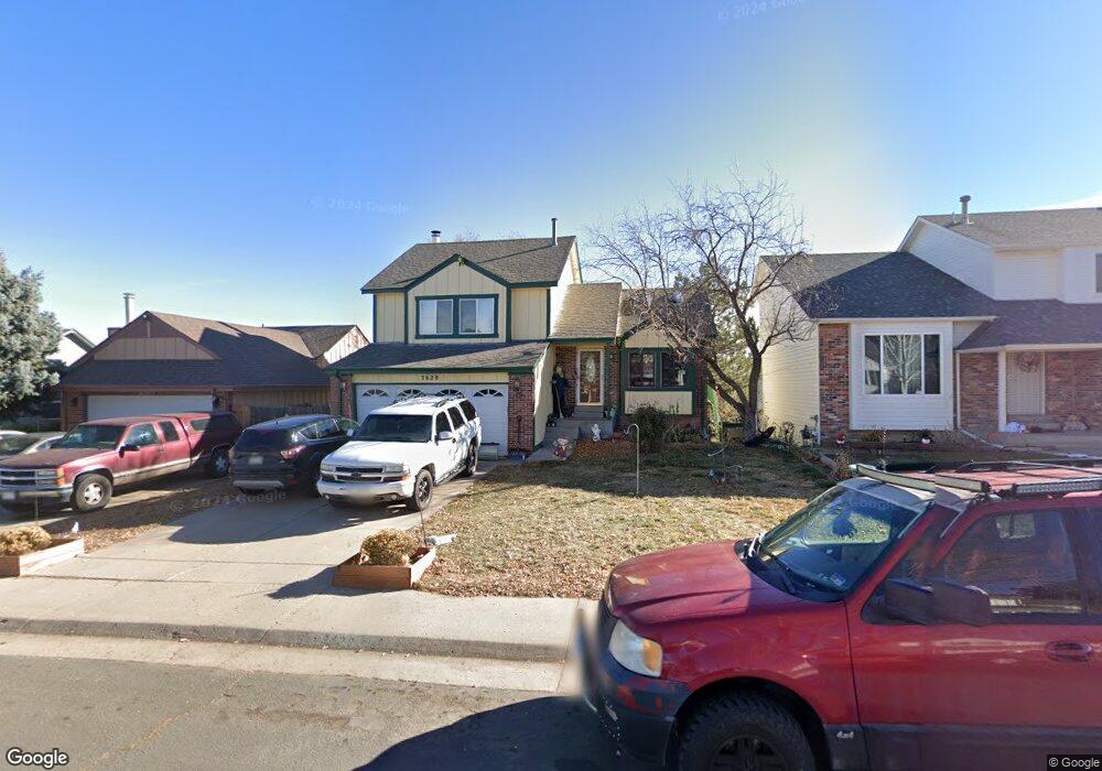 3628 S Gibraltar Cir, Aurora, CO 80013 - photo 1