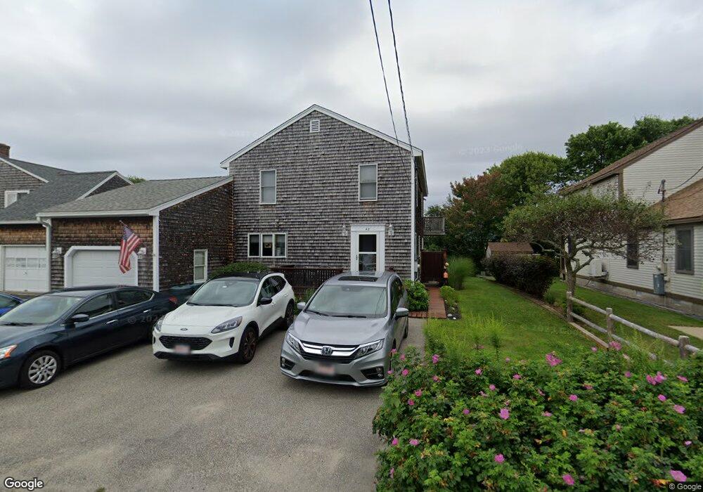 42 N Tibbetts Ave, Wells, ME 04090 - photo 1