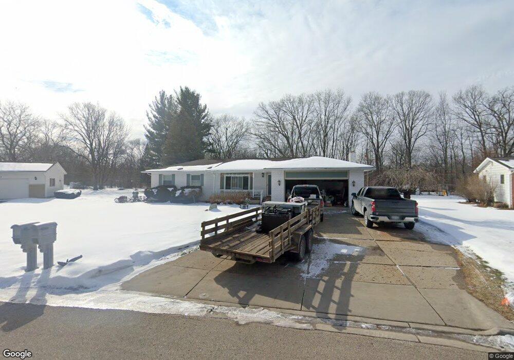 2109 Holly Tree Dr, Davison, MI 48423 - photo 1
