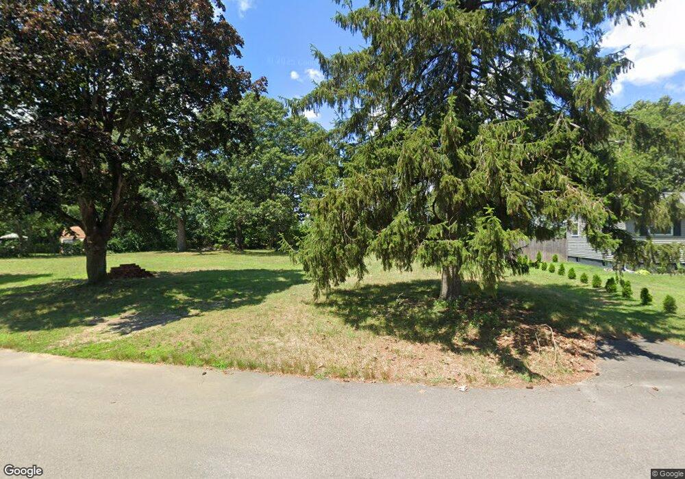 19 Sundance St, Warwick, RI 02886 - photo 1