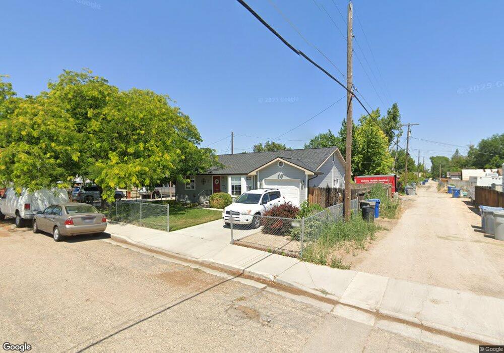 1012 E Clark Ave, Nampa, ID 83686 - photo 1