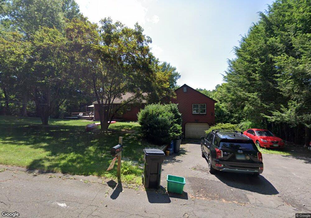 27 Morris Hubbard Rd, Higganum, CT 06441 - photo 1