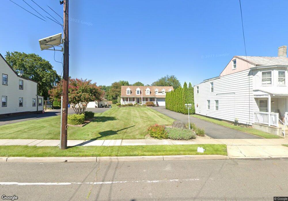 375 New York Ave, Columbus, NJ 08022 - photo 1