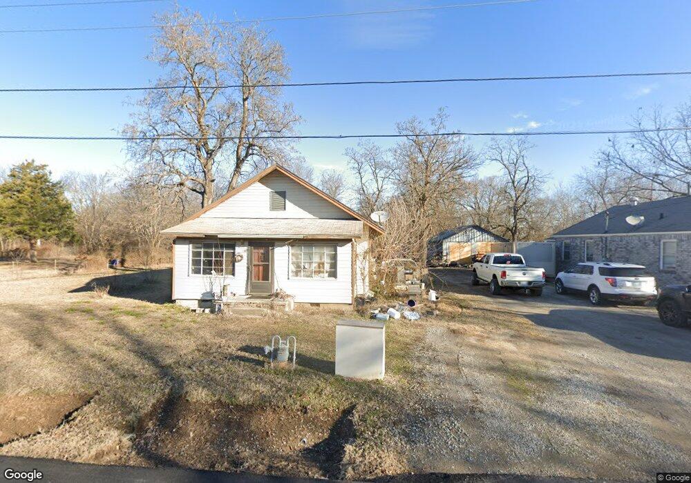 107 W Carter St, Sperry, OK 74073 - photo 1
