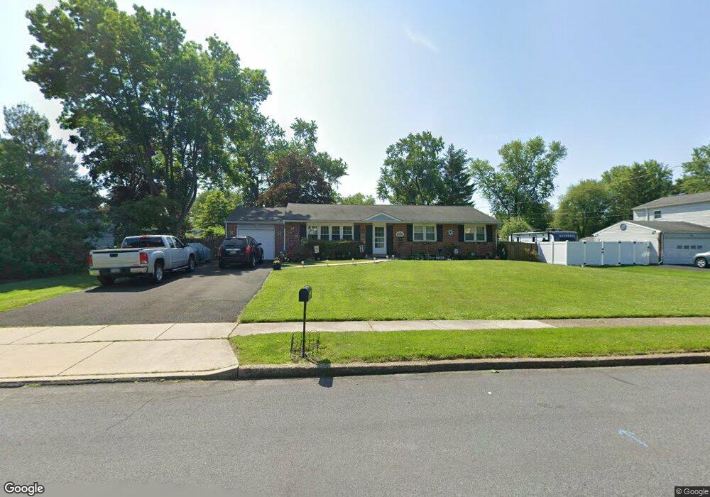 104 Cherokee Rd, Doylestown, PA 18901 - photo 1