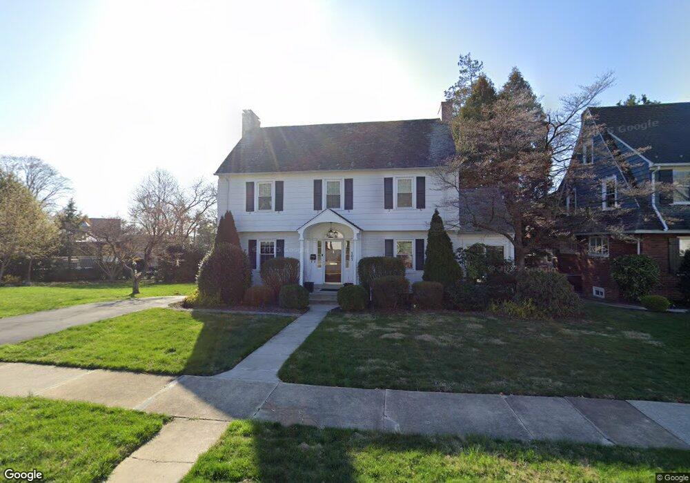 105 E 36th St, Reading, PA 19606 - photo 1