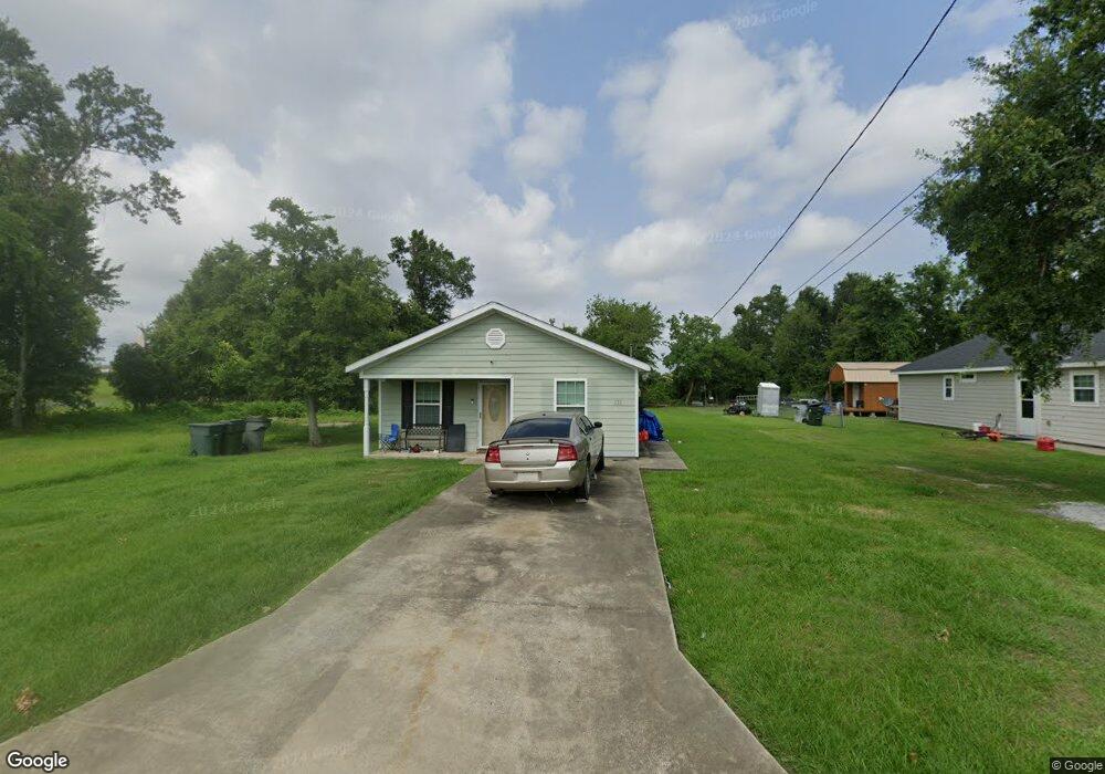 132 Reid St, Lake Charles, LA 70601 - photo 1