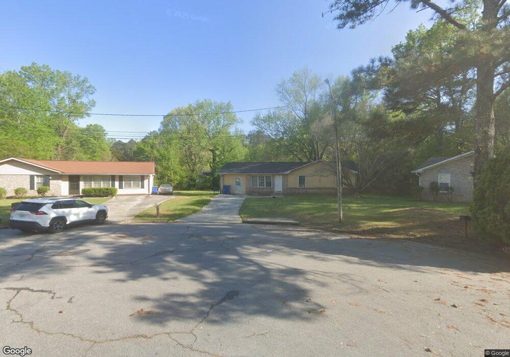 455 Cedar Wood Ct unit 8, Atlanta, GA 30349 - photo 1