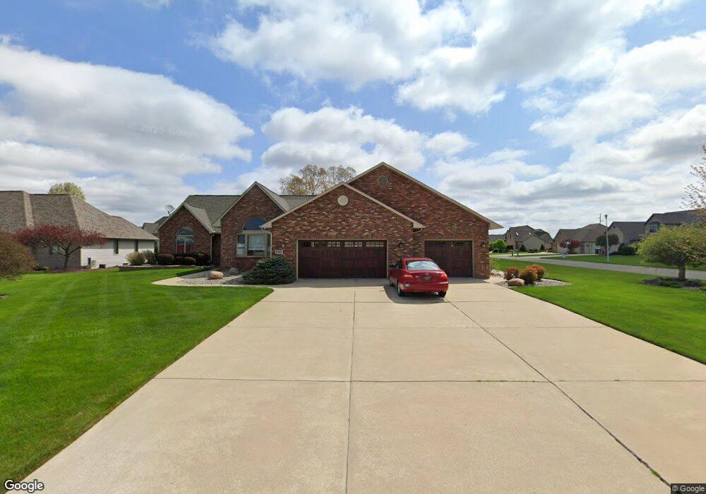 6161 Foxtrail Path, Swartz Creek, MI 48473 - photo 1