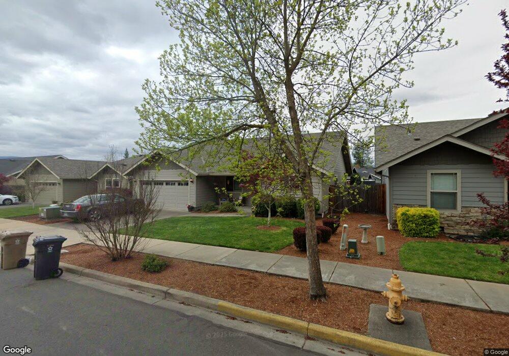 228 SW Leonard St, Grants Pass, OR 97526 - photo 1