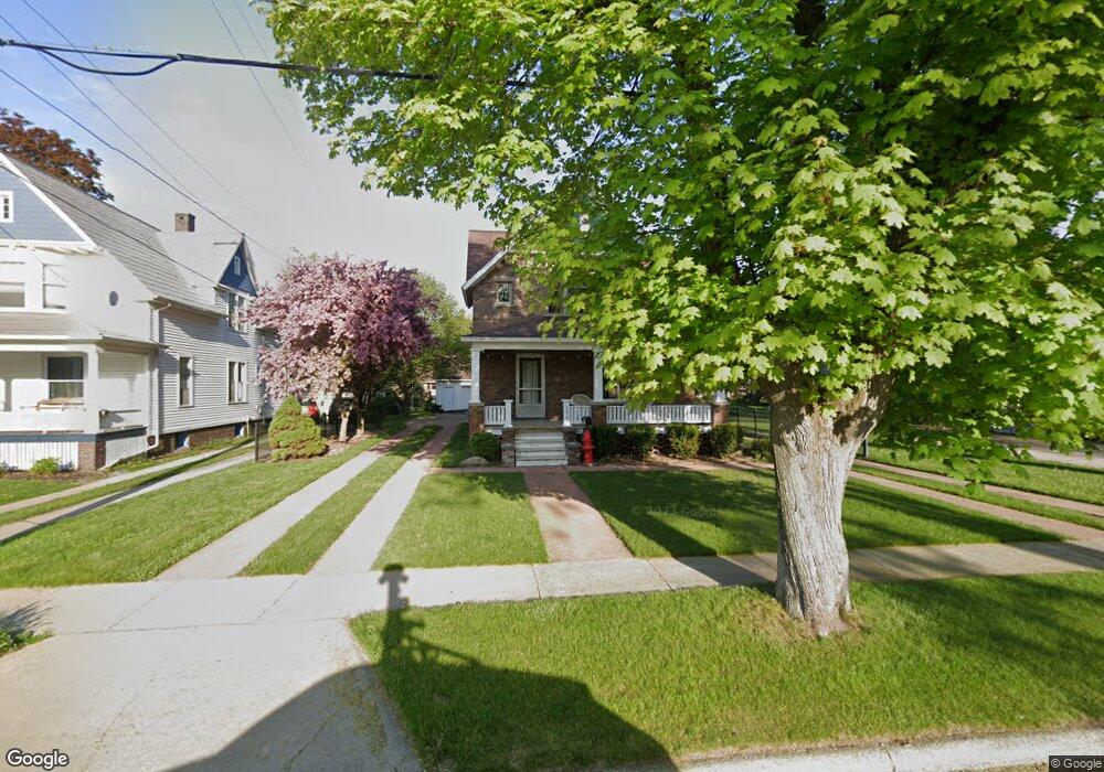 170 S Franklin St, Frankenmuth, MI 48734 - photo 1