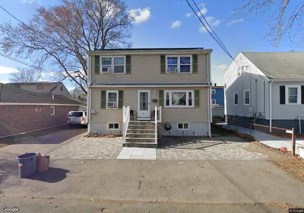11 Arch St, Malden, MA 02148 - photo 1