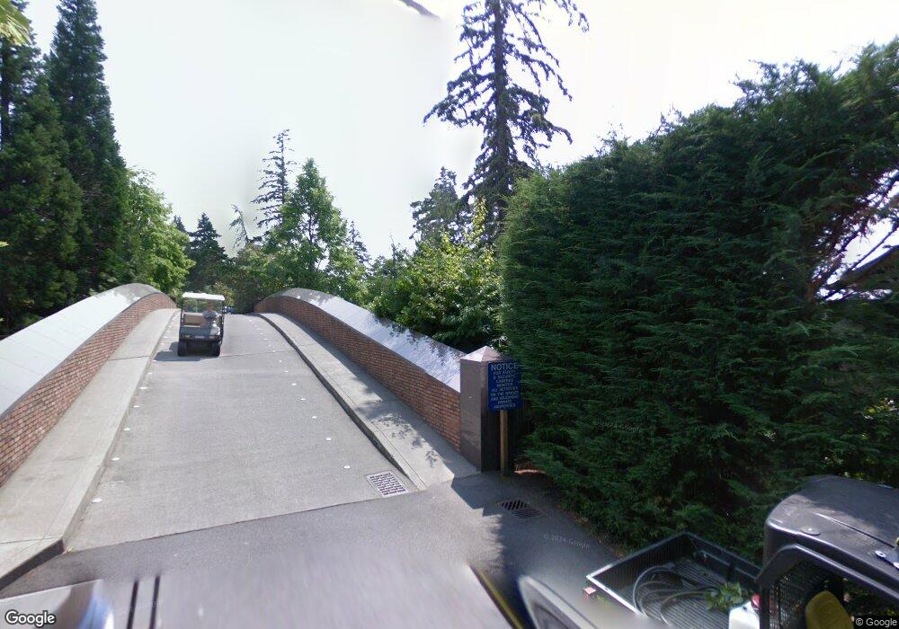 6611 W Mercer Way, Mercer Island, WA 98040 - photo 1