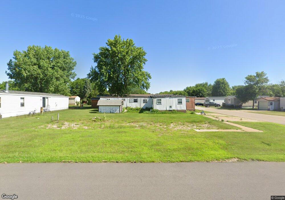 98 Sheffield Dr, Holmen, WI 54636 - photo 1