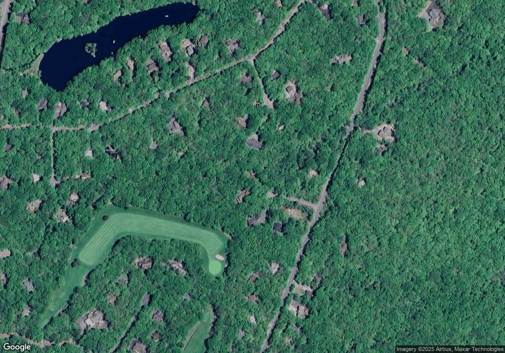 802 Canoe Brook Ct W, Hawley, PA 18428 - photo 1